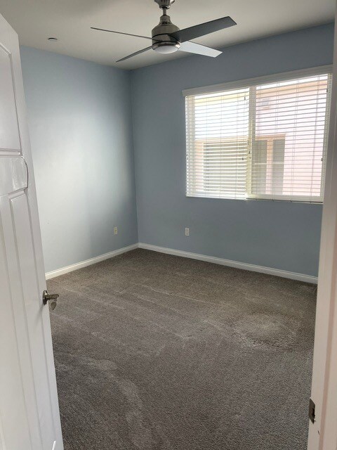 Room 2 - 1029 S Hobart Blvd