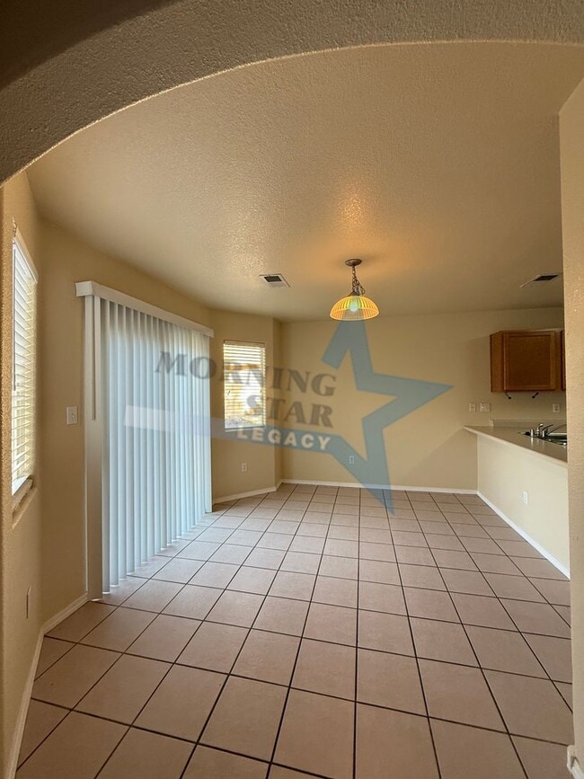 Building Photo - JUST REDUCED - 4-Bedroom Home!