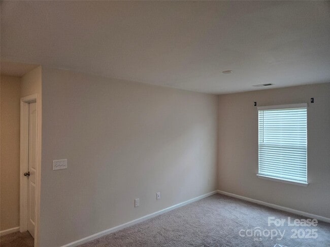 Building Photo - 525 San Marco Dr