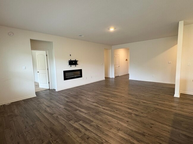 Building Photo - 50 Sandy Cv