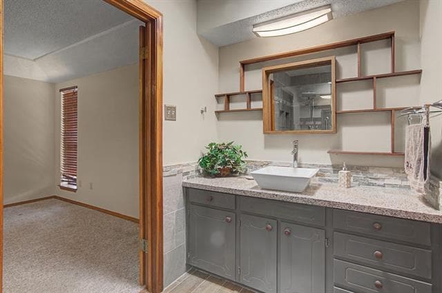 Building Photo - 604 Baker Dr