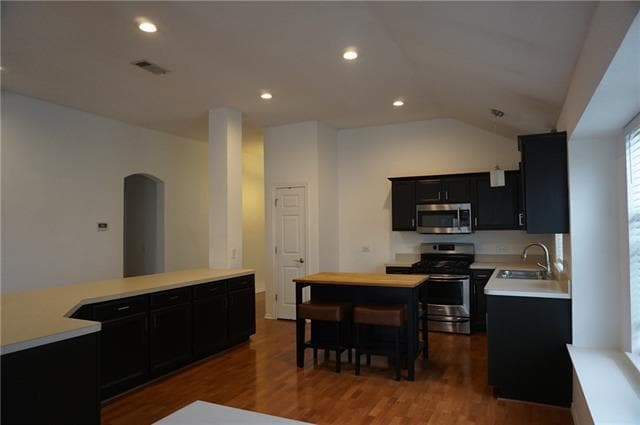 Building Photo - 2110 Wisteria Way