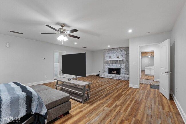Building Photo - 4006 Craft St