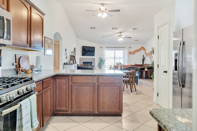 Building Photo - Boho Style 4 Bedroom 2 Bath Home, Fully Furnished