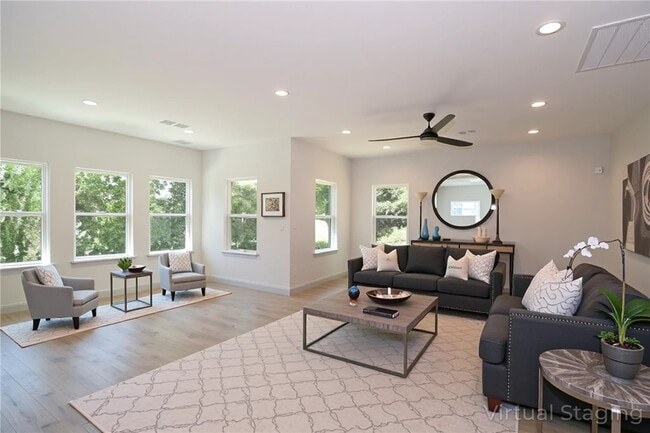 Building Photo - 13734 Canal St