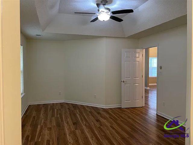Building Photo - 112 Mallards Landing Dr