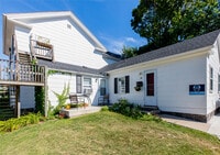 Building Photo - 118 E Kingsley St