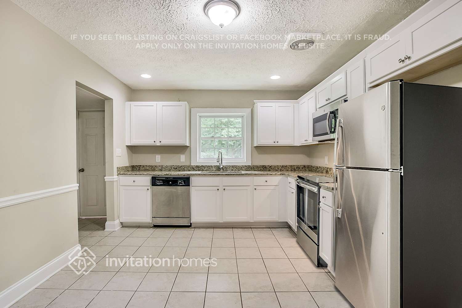 Building Photo - 2976 Flowers Dr
