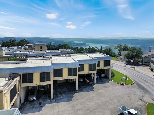 Building Photo - 5920 Lago Vista Way