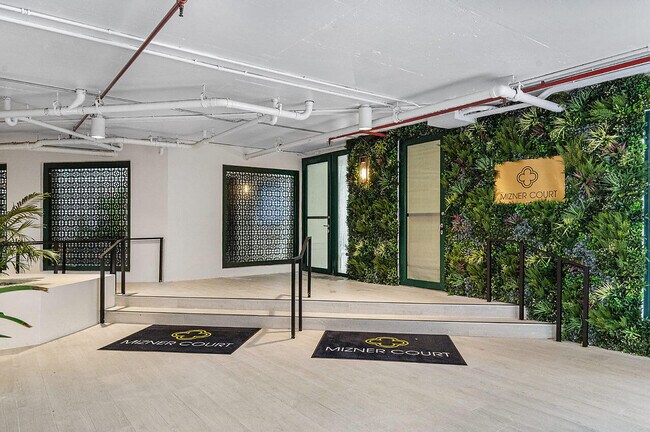 Building Photo - 120 SE 5th Ave