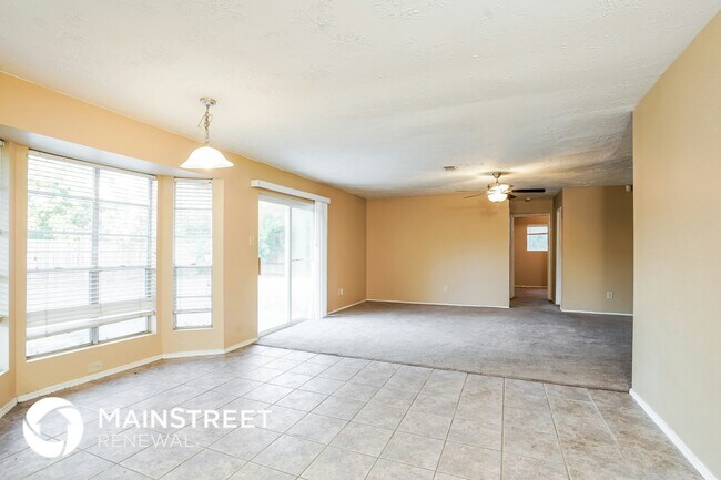 Building Photo - 4302 Stonehenge Trail