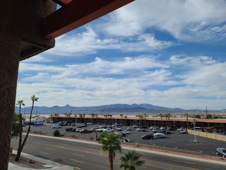 Building Photo - 256 Lake Havasu Ave S