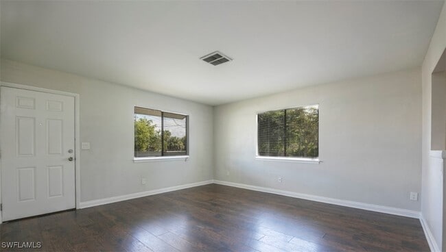 Building Photo - 2455 Thomasson Dr