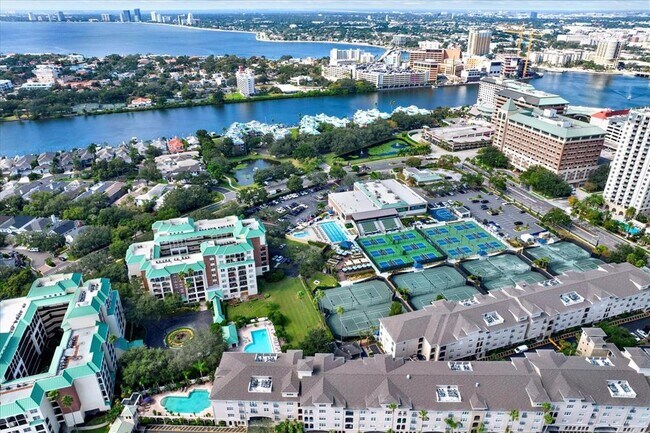 Building Photo - 501 Knights Run Ave