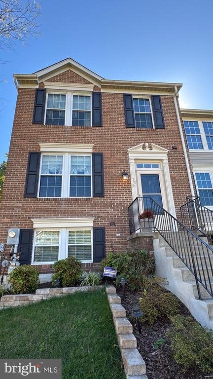 Building Photo - 709 Pine Drift Dr