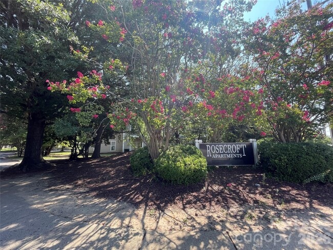 Building Photo - 7368 Rose Terrace Ct