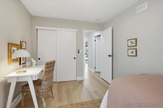 Building Photo - 7415 Bovet Way