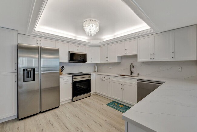 Building Photo - 3100 N Hwy A1A