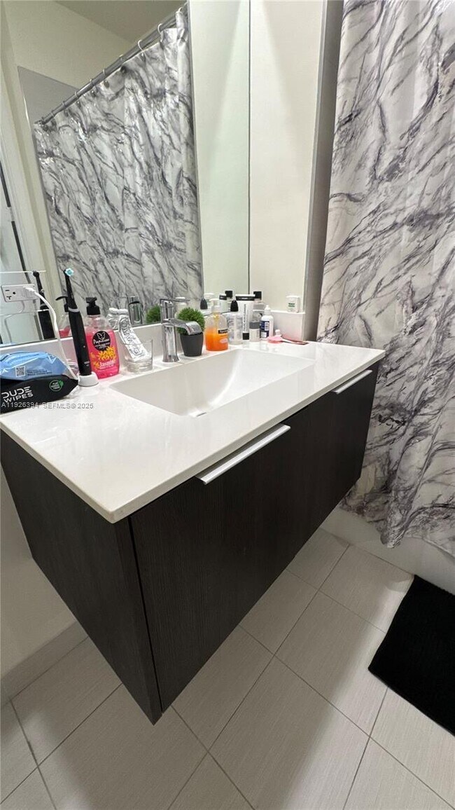 Building Photo - 6416 NW 102nd Ct