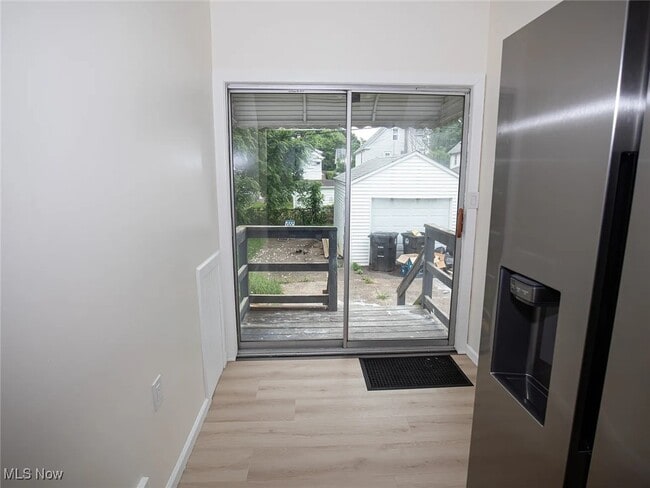 Building Photo - 3219 W 86th St