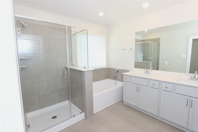 Building Photo - 2619 Good Morrow Dr