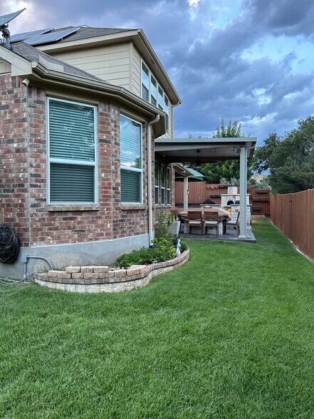 Building Photo - 3502 Roadstead Way