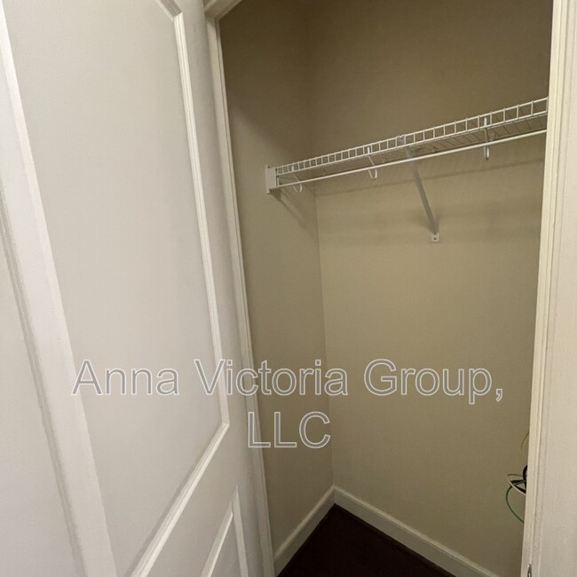 Building Photo - 155 Potomac Passage