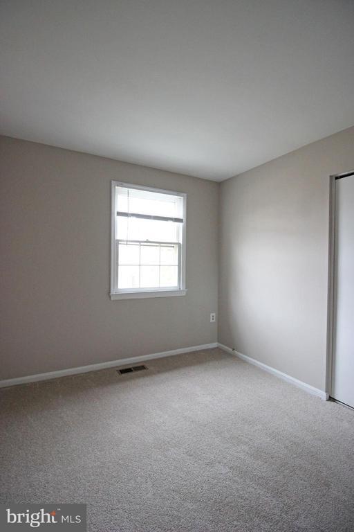 Building Photo - 8022 Northumberland Rd