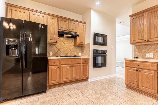 Building Photo - 630 Hookberry Trail