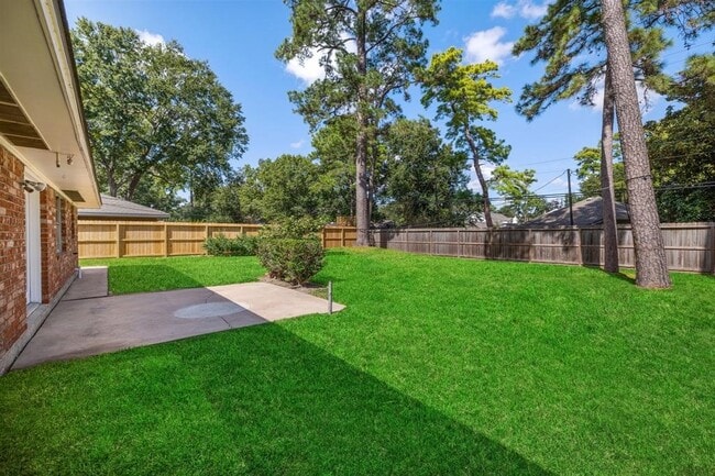 Building Photo - 10214 Londonderry Dr