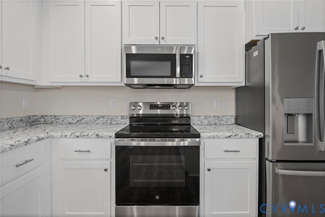 Building Photo - 3867 Perthshire Ln