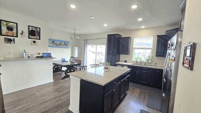 Building Photo - 1819 Boulder Dr