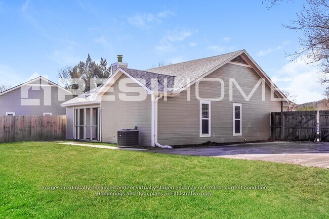 Building Photo - 1022 Brisbane Ln SE