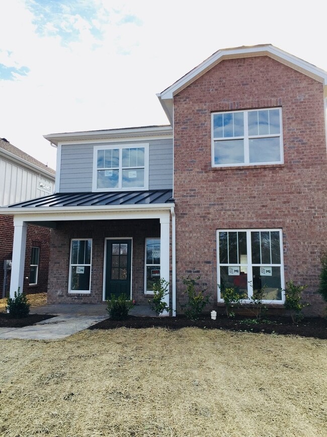 Building Photo - Home For Lease - Convenient Commute to Greater Nashville Area