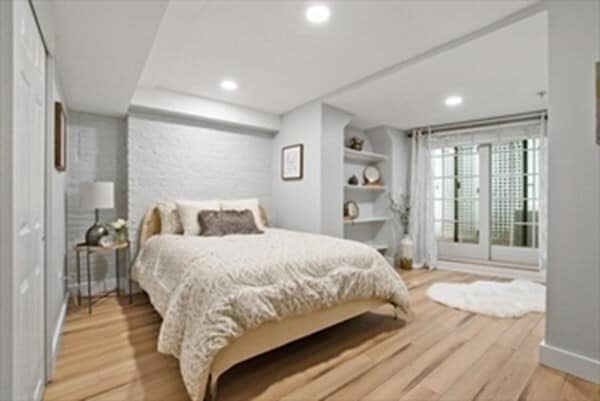 Building Photo - 1 Mount Vernon Sq