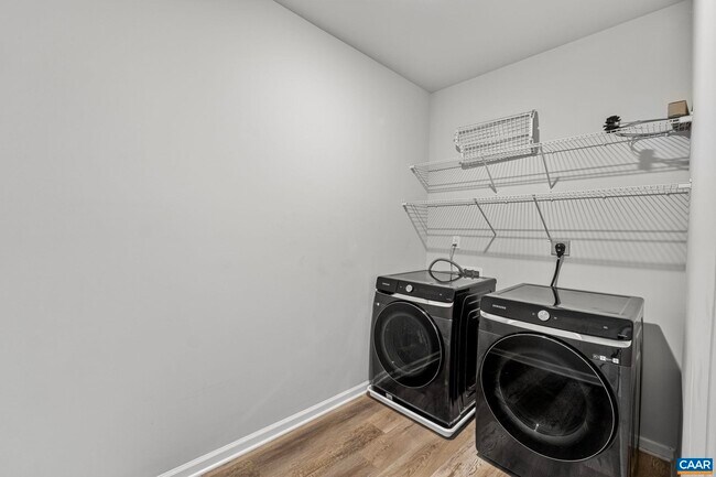 Building Photo - 151 Naylor Ln