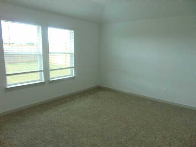 Building Photo - 6918 Morales Way
