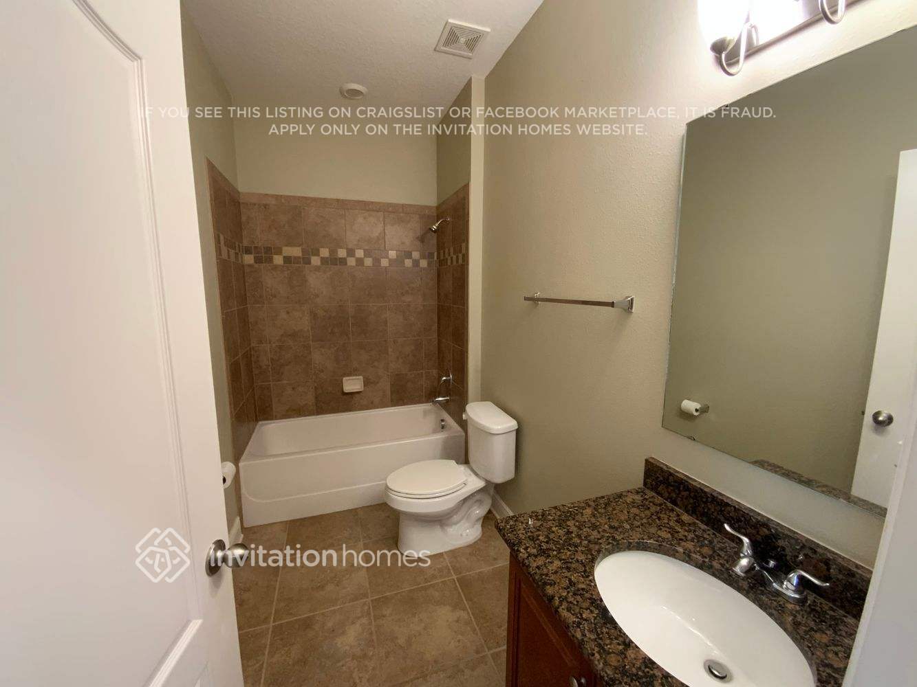 Building Photo - 7526 39th Ave E