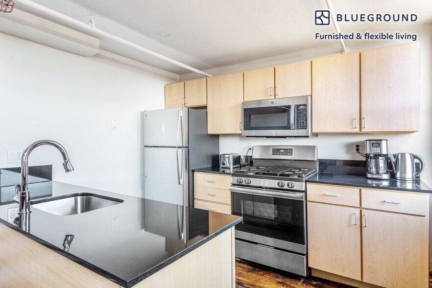 Building Photo - 791 Tremont St