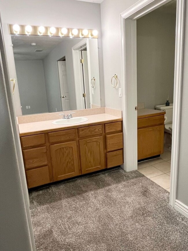 Building Photo - 510 Gwen Loop