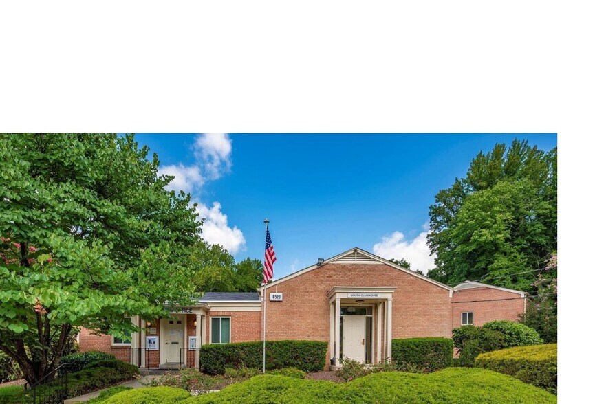 Building Photo - 10619 Montrose Ave