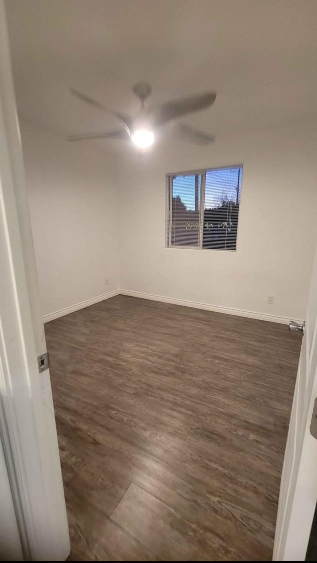 Bedroom - 1276 N Hamilton Blvd