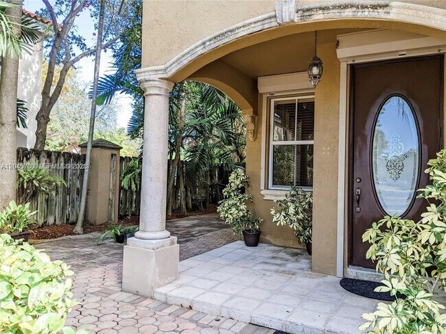 Building Photo - 8853 SW 108th Pl