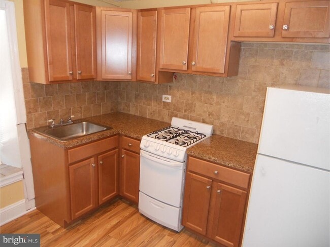 Building Photo - 3441 Indian Queen Ln