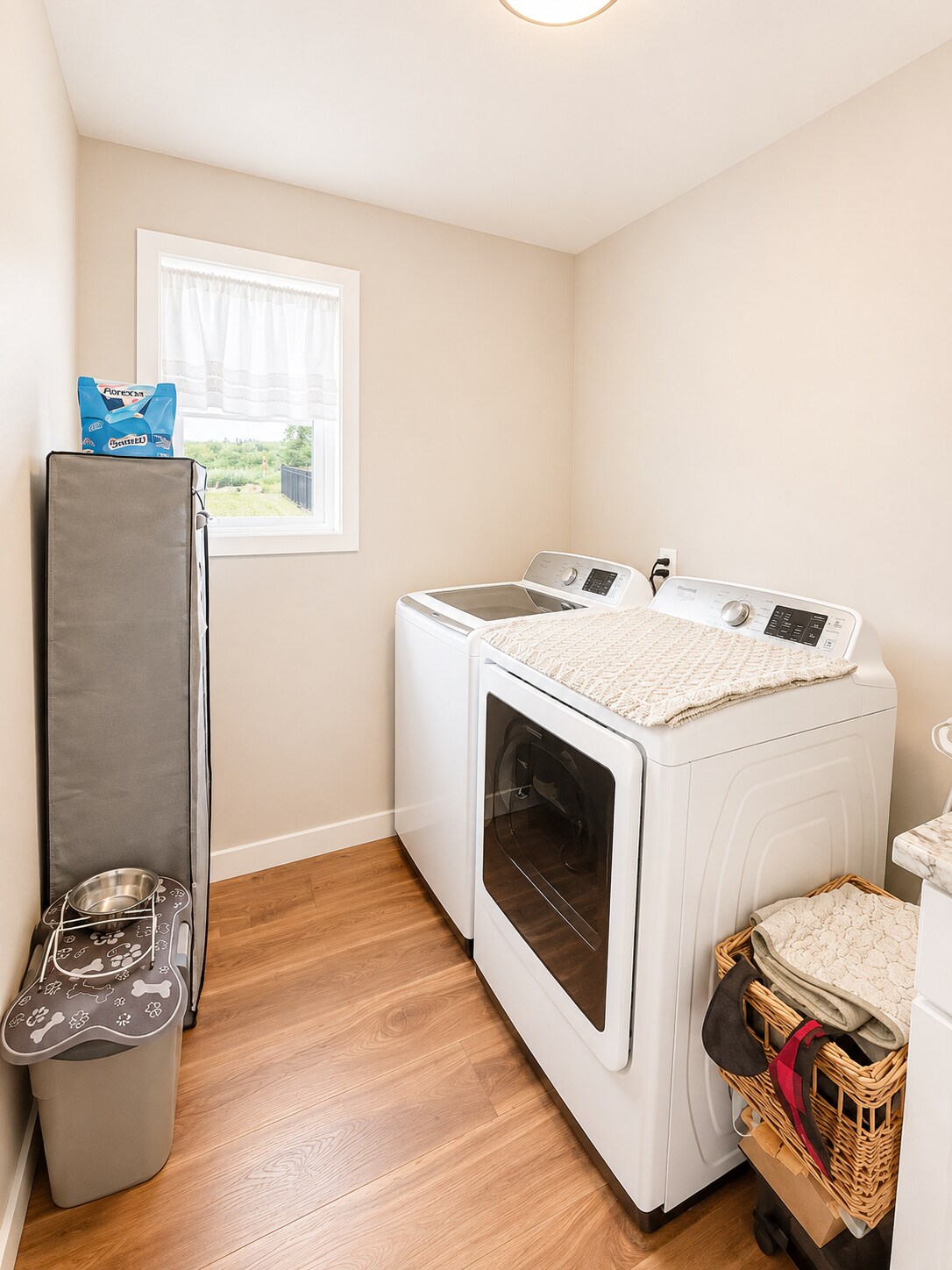 Laundry - 1907 Eggum Rd