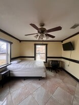 Building Photo - 13013 Columbine Ln