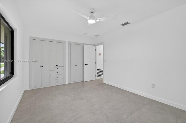 Building Photo - 7865 SW 183rd Terrace