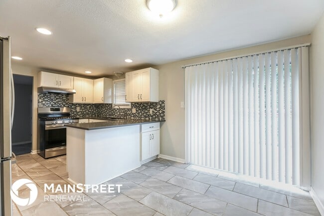 Building Photo - 5108 N Highland Ave
