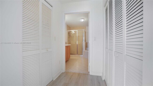 Building Photo - 8390 SW 72nd Ave