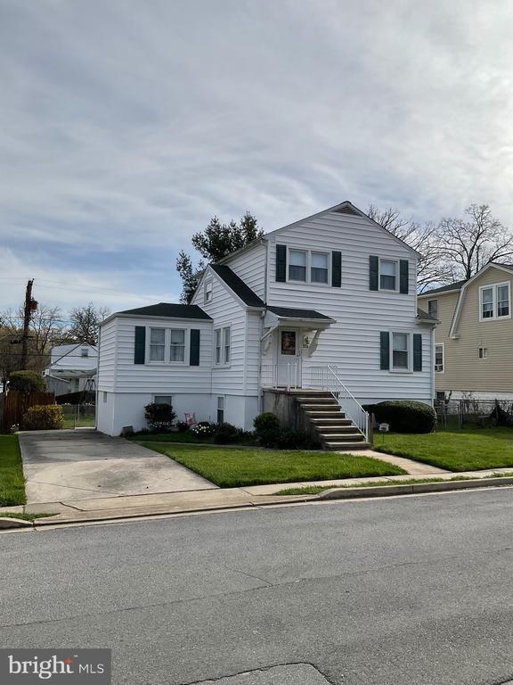 Building Photo - 4427 Declaration Cir